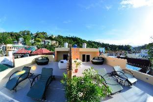 Papa Fred's Beach Resort