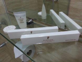 BSA Twin Towers Condotel