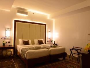 Boracay Summer Palace