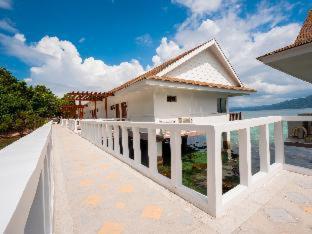 Sunlight Eco Tourism Island Resort