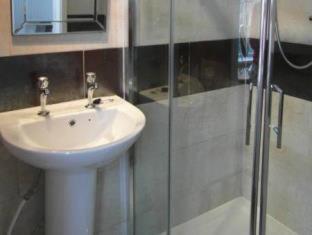 Duporth Guest House