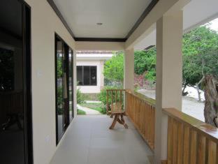 Adayo Cove Resort