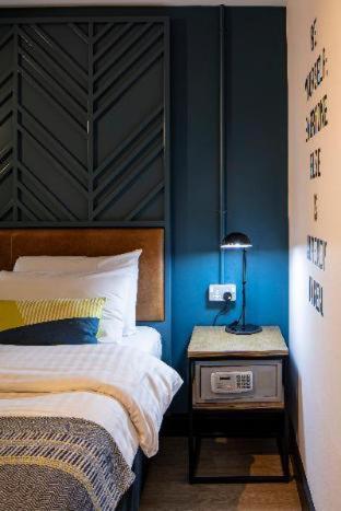 Latroupe Jacobs Inn