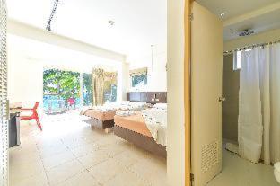 Hey! Jude South Beach