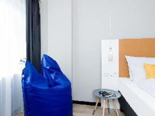 Holiday Inn - the niu, Dairy Haarlem