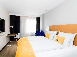 Holiday Inn - the niu, Dairy Haarlem