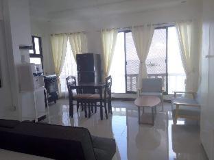 Luna Oslob Travellers Inn