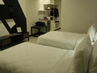 Summit Hotel Magnolia