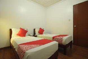RedDoorz Plus @ Balai Sofia Bed & Breakfast Batangas
