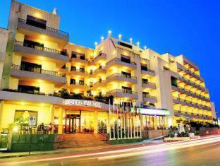 Hotel Santana