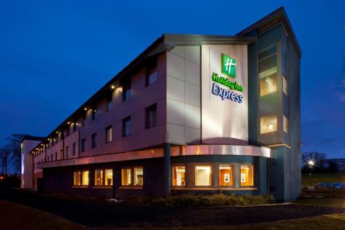 Holiday Inn Express Dunfermline