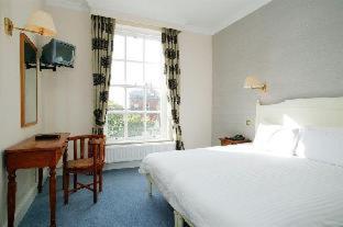 Pembroke Town House