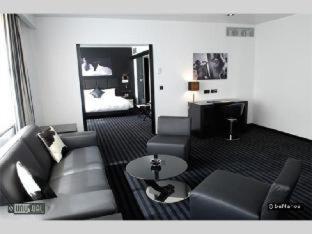 Yooma Urban Lodge