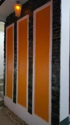 L & M Hearthstones Lodge