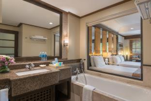 Henann Lagoon Resort