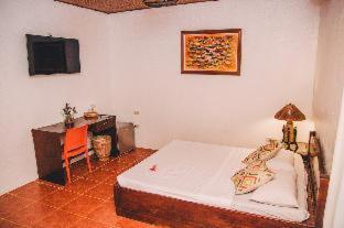 Hibiscus Garden Inn