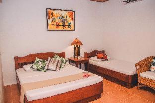 Hibiscus Garden Inn