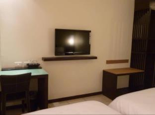 Circle Inn Iloilo City Center