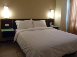 Circle Inn Iloilo City Center