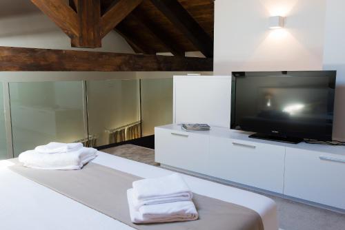 Rigel Villanova Rooms