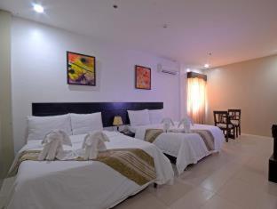 Holiday Suites