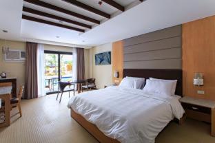 Cebu Westown Lagoon South Wing