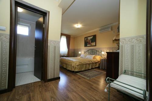 Hotel Garson Lux