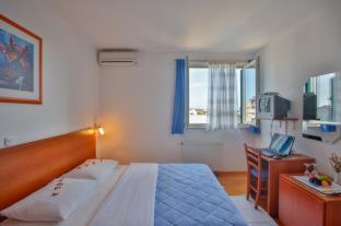 Bok Pansion Comfort