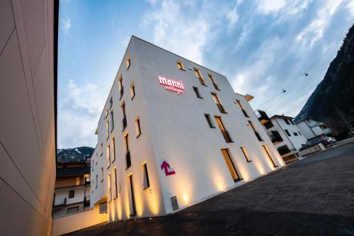 Manni Village Lifestyle Apartments