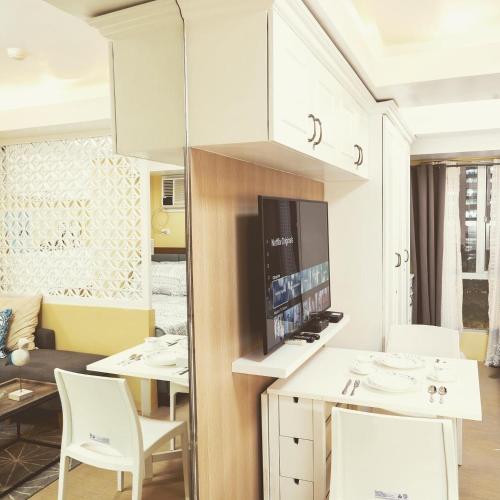 Avida Towers Cebu 518, Queen bed, Netflix 50in Smart TV