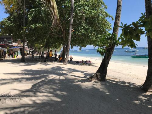 Pyramid Beach Resort