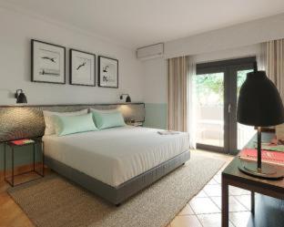 The Magnolia Hotel