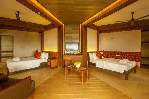 West 35 Eco Mountain Resort