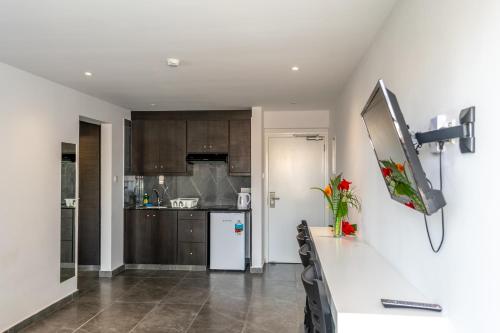 AMaos Hotel Apartments