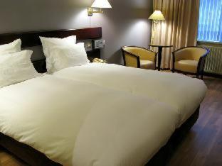 Bedford Hotel & Congress Centre