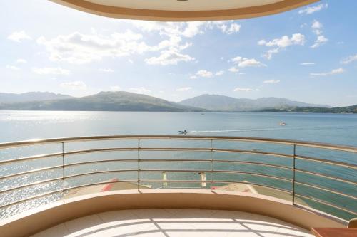 Seaborne Hotel by RedDoorz