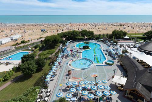 Holiday Aparthotel