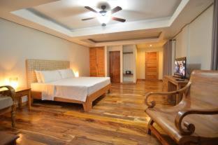 Nabulao Beach Resort