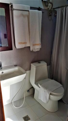 Veranda Suites and Restaurant