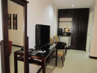 The Suites at Calle Nueva