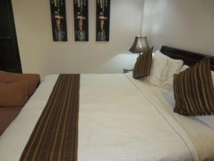 The Suites at Calle Nueva