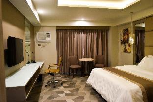 Zuri Hotel