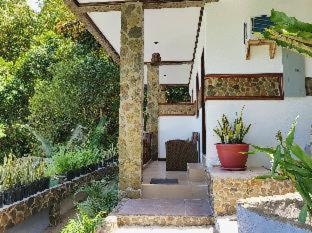 El Nido Viewdeck Cottages