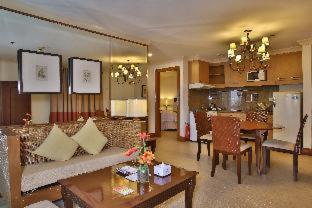 Crown Regency Suites & Residences Mactan