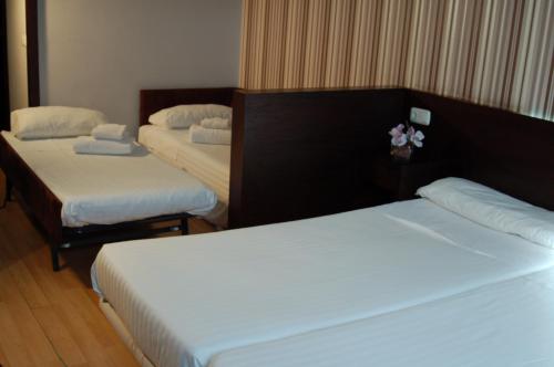 Zenit Hall88 Studios