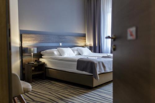 Öreg Miskolcz Hotel Es Etterem