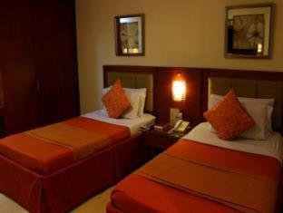 Royal Garden Hotel