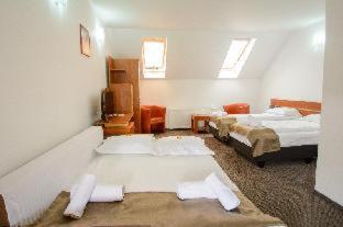 Long Street Hotel