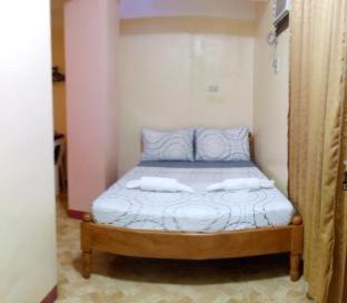 Divine Castle Travelers Inn