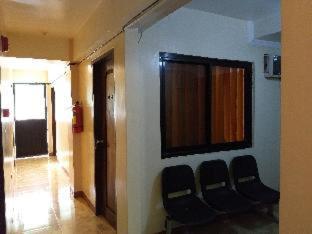 Divine Castle Travelers Inn